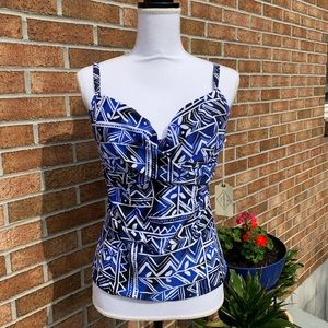 🎉HP🎉 Size 10 New Blue & Black Tankini Top St. John’s Bay